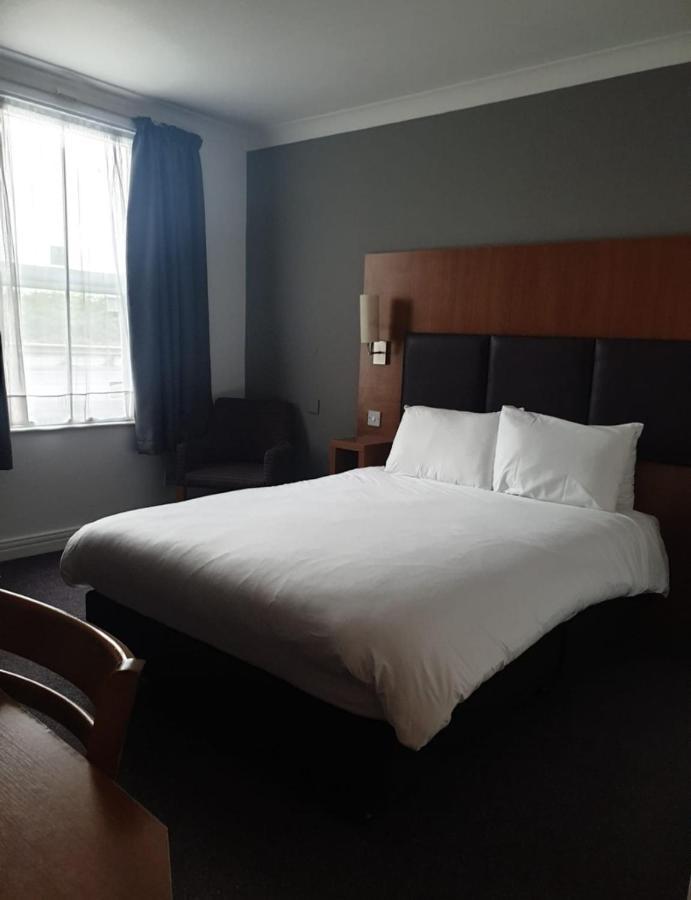 Hotel Cross Keys By Chef & Brewer Collection 3*