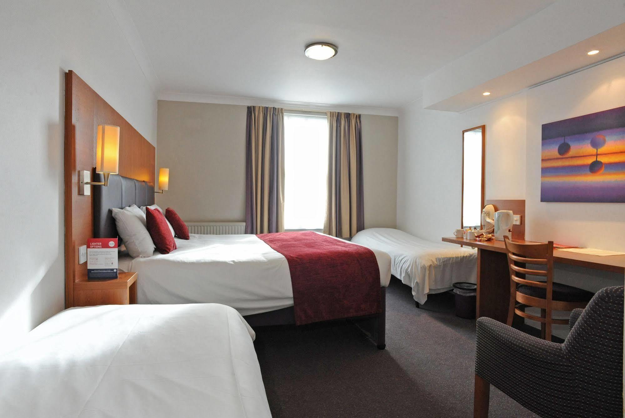 Hotel Cross Keys By Chef & Brewer Collection 3*